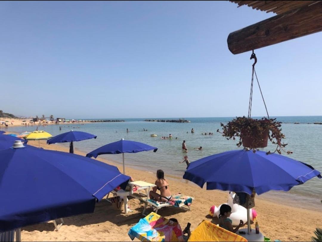 Viole Di Mare Guest House San Leone Exterior foto